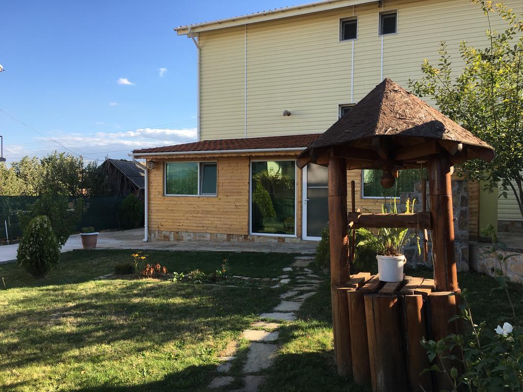 Triglav Edelweiss Guest House Pavel Banya Esterno foto